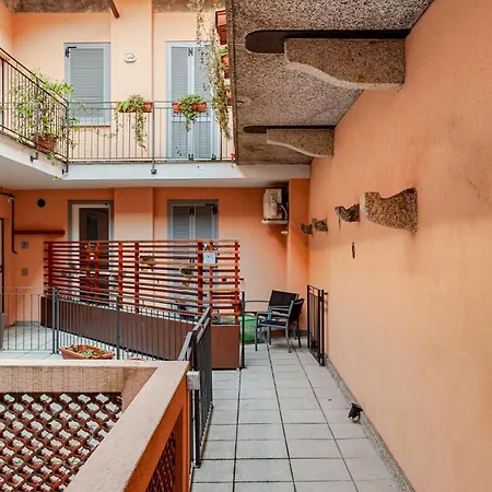 Апартаменты Storico Syc Favoloso 2camere 2bagni Арона