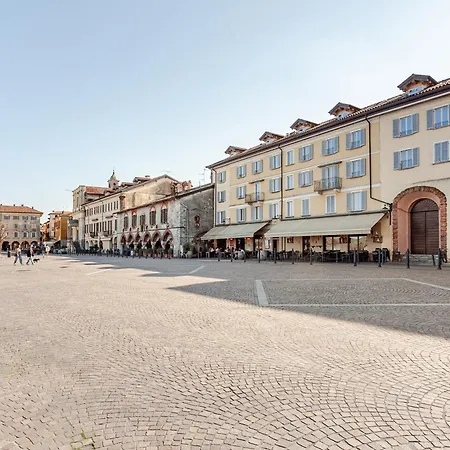 Апартаменты Storico Syc Favoloso 2camere 2bagni Арона